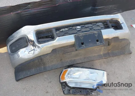 2020 Ram 2500 Tradesman 4X4 6'4 Box z USA, uszkodzony, nr VIN 3C6UR5CL6LG229249